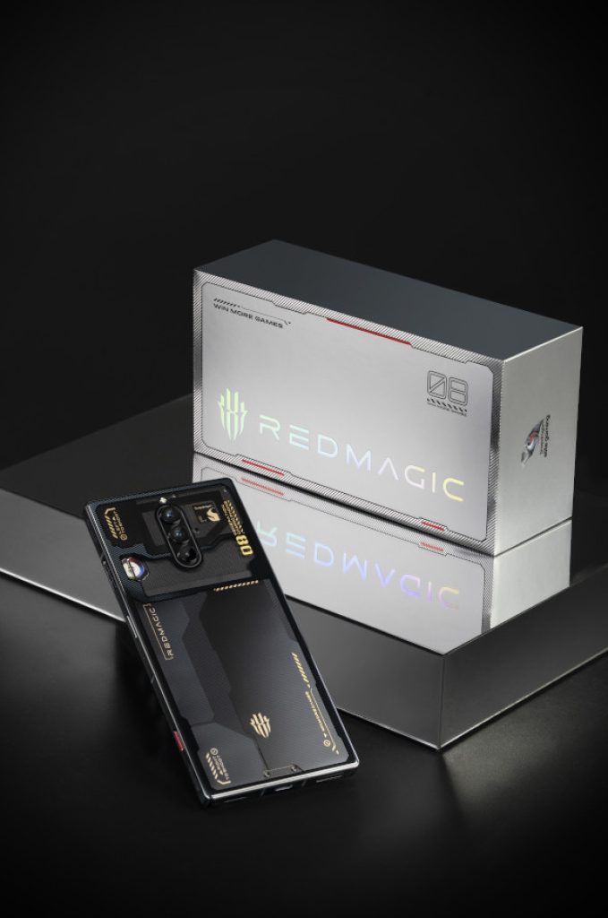 RedMagic 8 Pro - global - Matte - box
