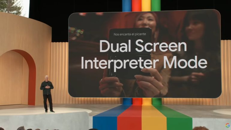 Google Pixel Fold - luncurkan - Penerjemah Layar Ganda