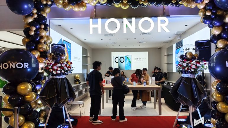 HONOR Philippines Experience Store SM North EDSA 1