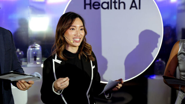 Samsung Galaxy Z Fold7 Unfold Your Ultra event Michelle Tee Health AI