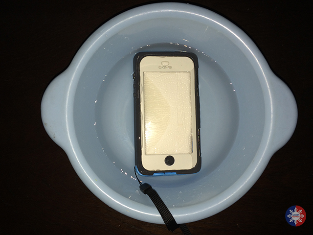 Armor for iPhone 5 Water Test 2