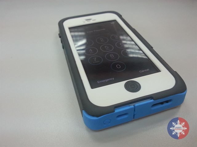 Otterbox Armor for iPhone 5 9