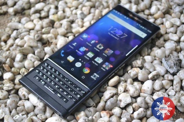 BlackBerry PRIV arrives in the Philippines with built-in QWERTY keyboard and Android 5.1