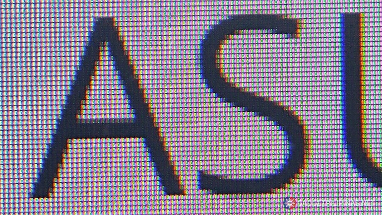 ASUS Zenfone 3 Screen Macro