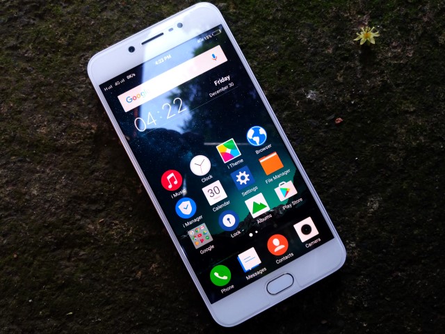 Vivo V5 Review: Worthy of the Title