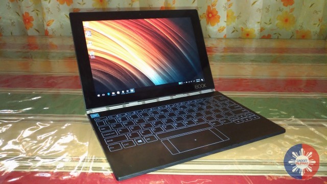 Lenovo Yoga Book (YB1-X91F) Review: Not Your Ordinary Transformer