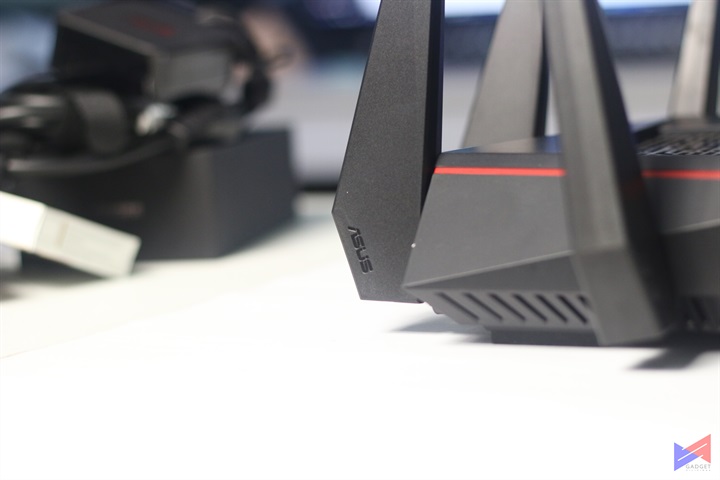 5 Reasons why this WiFi Router from ASUS is not for some of you!