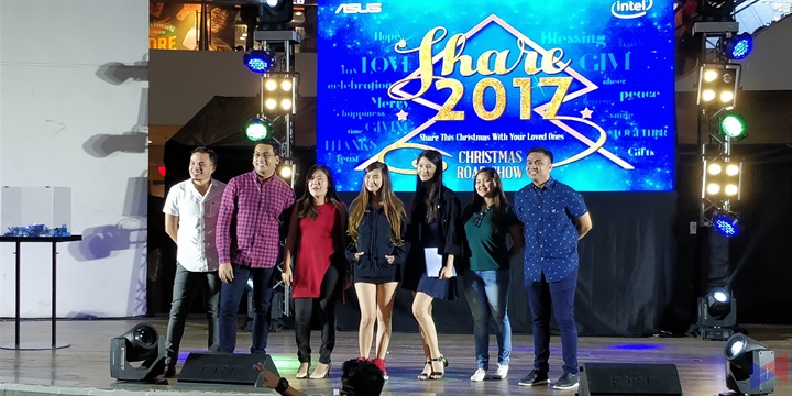 ASUS Celebrates the Holiday Season with Share 2017 Christmas Roadshow!