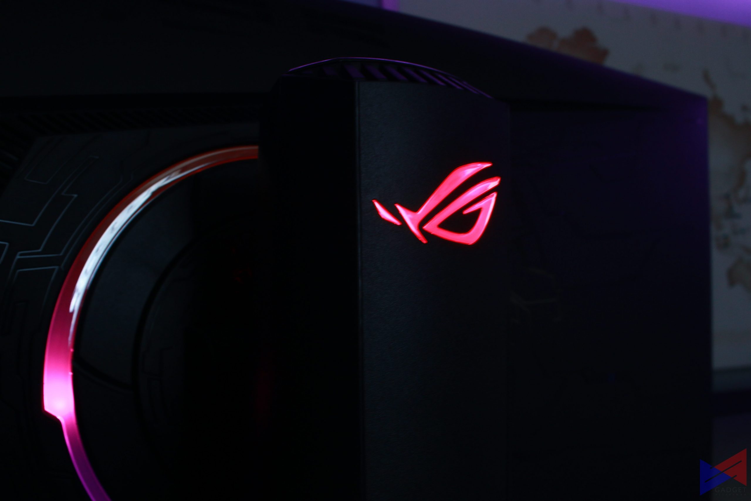 ASUS ROG Strix XG35VQ Curved Gaming Monitor Review: Bigger and Better