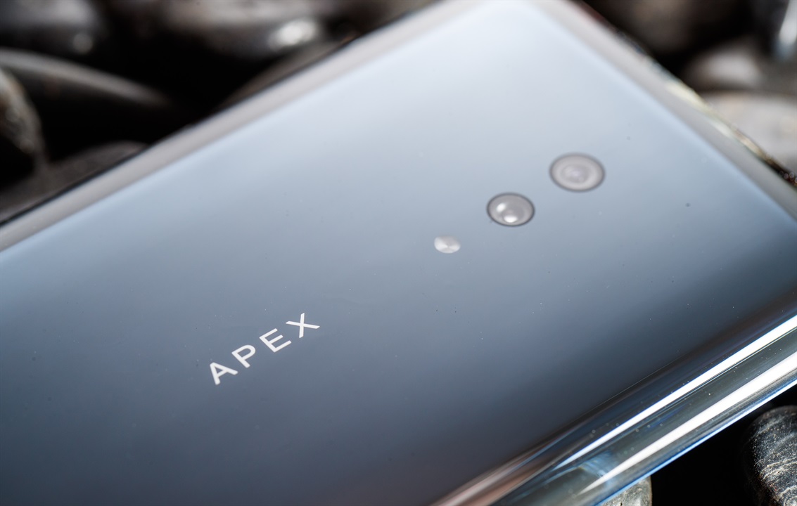 Vivo Shapes the Future of the Smartphone with the APEX 2019!