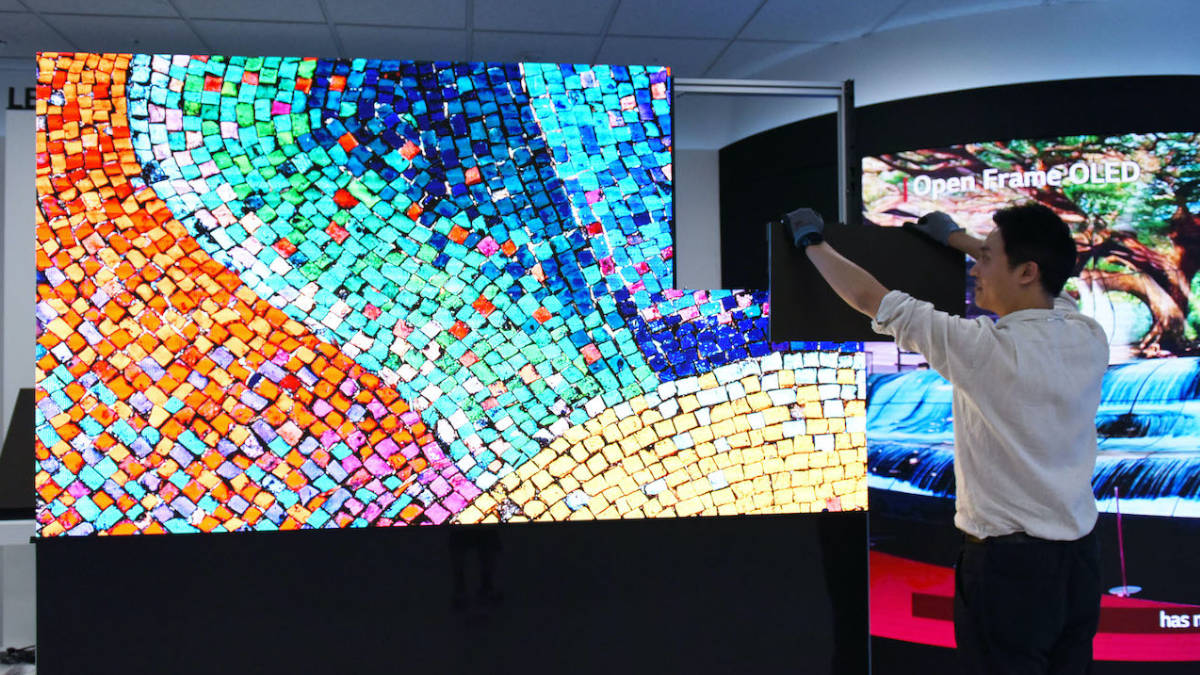 LG’s LSAA LED Series is a Glimpse at the Future of Digital Signages