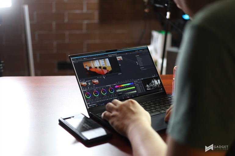 ASUS ZenBook 13 and 14 are Slim and Compact Devices that Keep You Connected, Entertained, and Productive