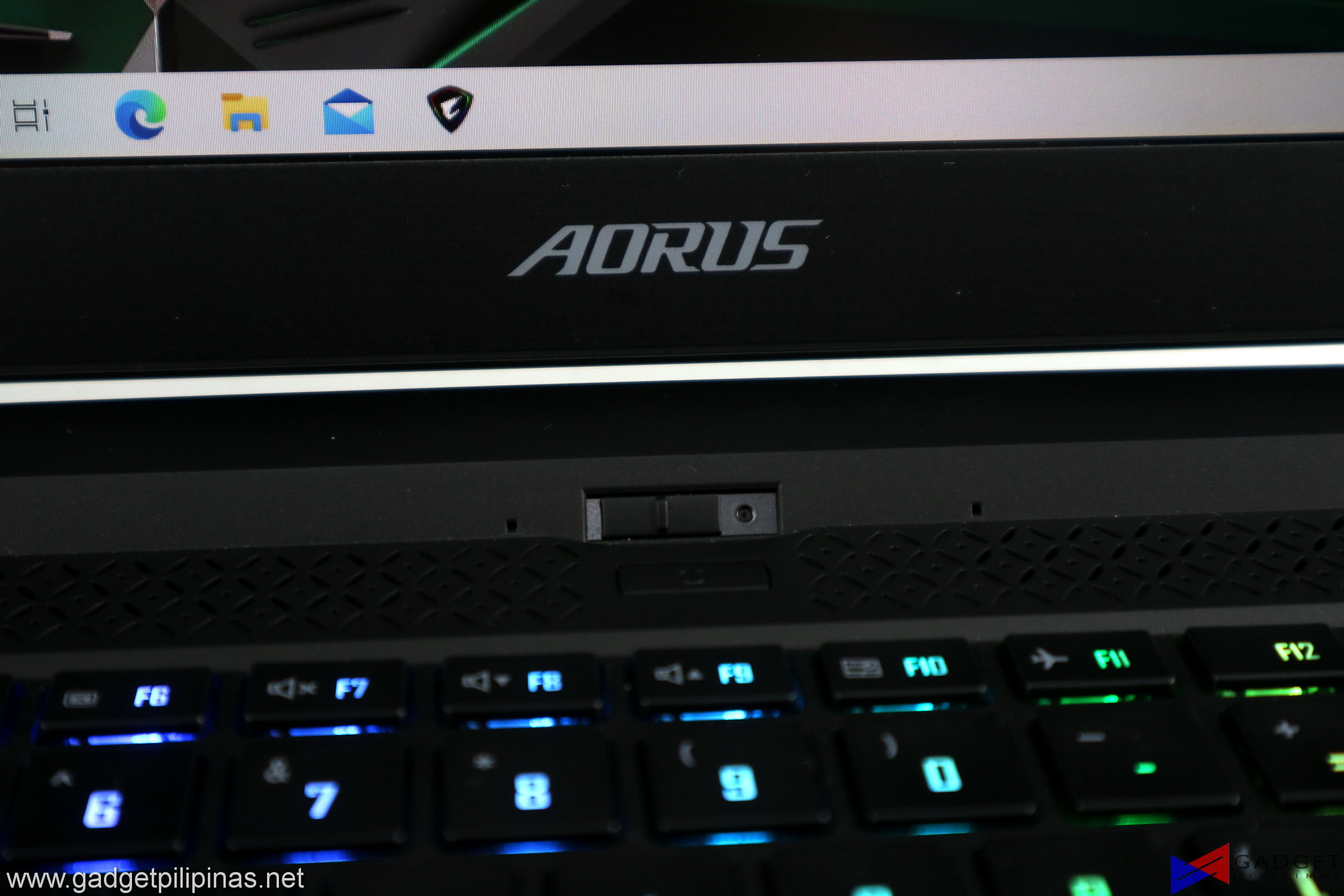 Aorus 15G XC Review Camera