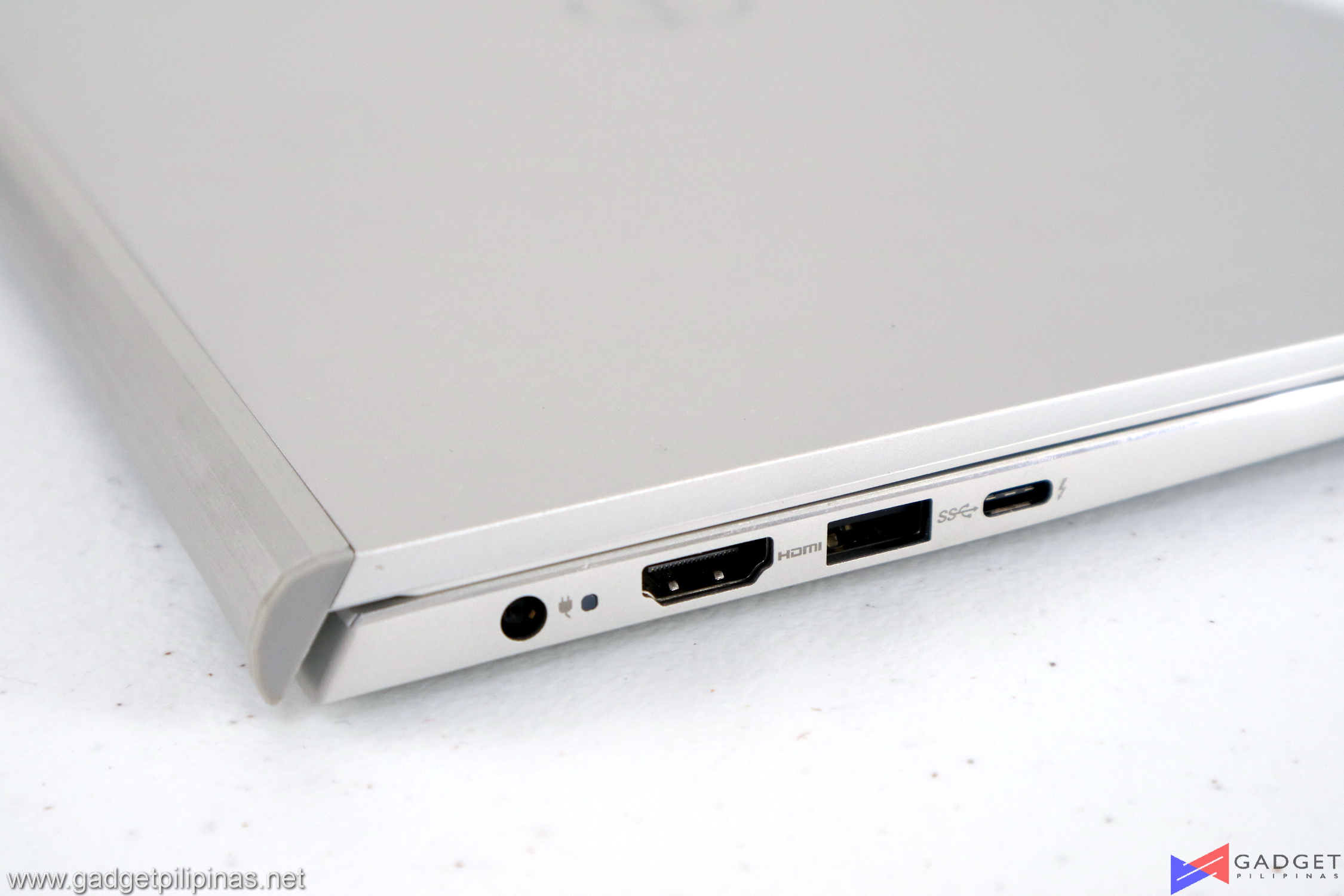 Dell Inspiron 14 7400 Review 007
