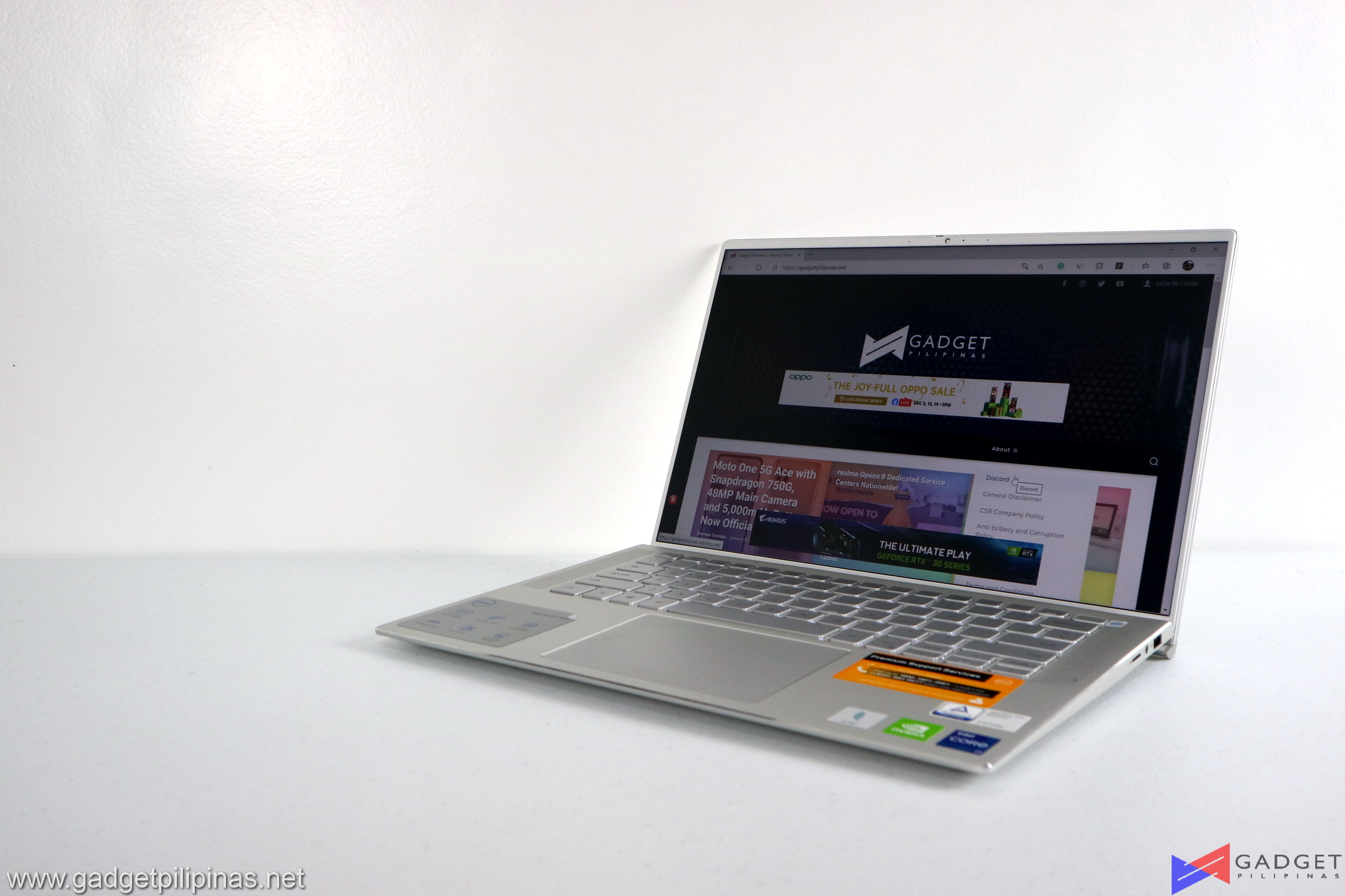 Dell Inspiron 14 7400 Review – An All-Rounder With A Stunning Display