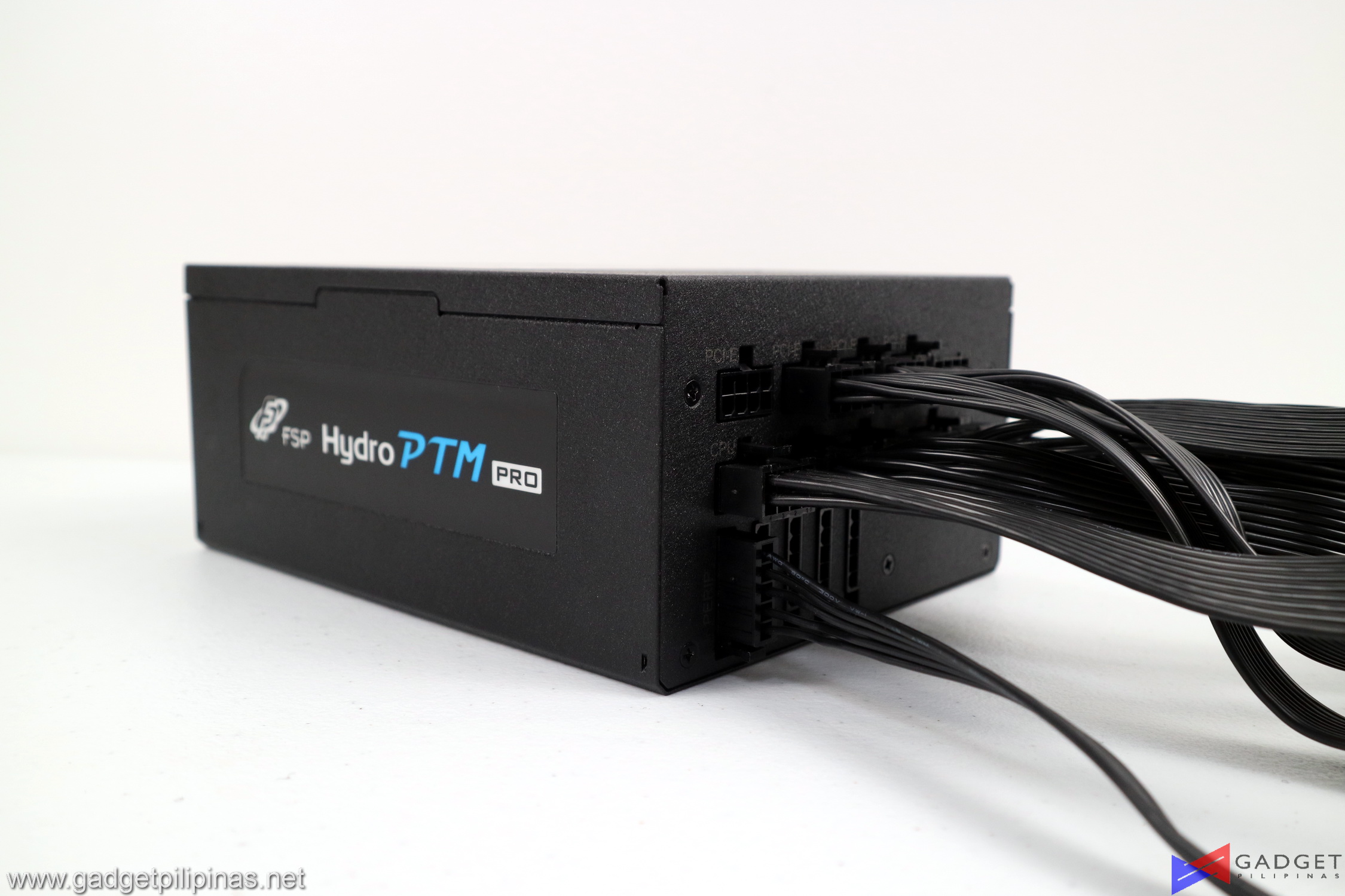 FSP Hydro PTM PRO 1200W 80+ Platinum Review 070