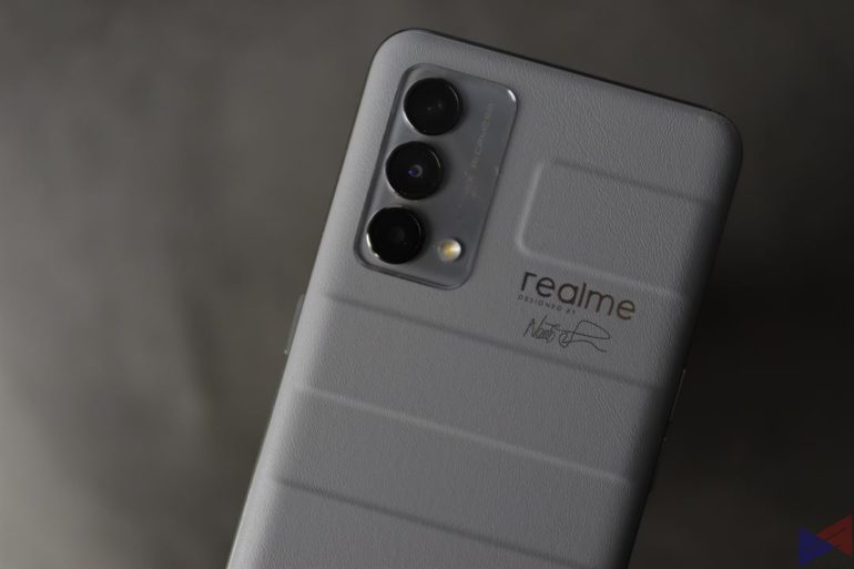 realme to Enter the High-End Market in Early 2022