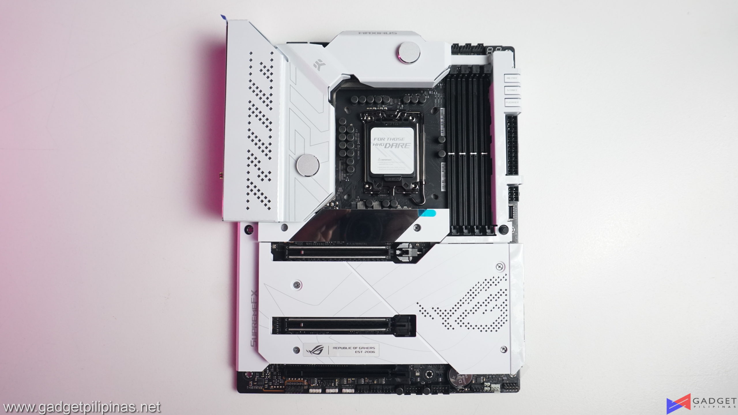 ASUS ROG Maximus Z690 Formula Review 094