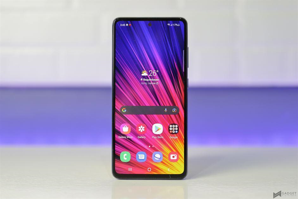 The Samsung Galaxy A52s 5G is Among 2021’s Best All-Around Smartphones