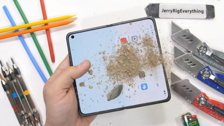 OPPO Find N 2 - JerryRigEverything Durability Test - gravel