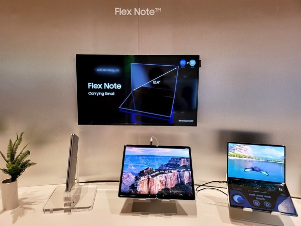 Samsung Display - Flex Note CES 2022