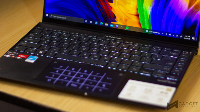 ASUS Zenbook 14X OLED review - backlit keyboard