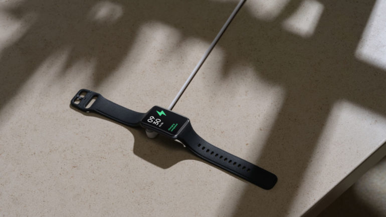 OPPO Watch Free charging