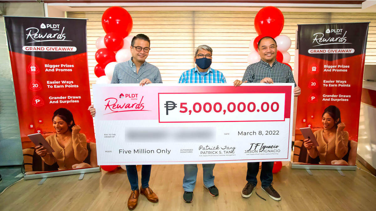 PLDT Awarded PHP 5 million to a Lucky Customer In Grand Giveaway Promo
