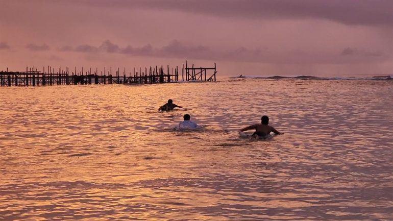 Siargao_ Day _ Night