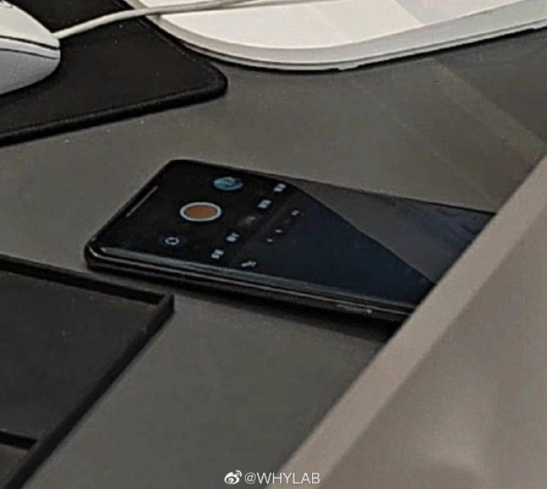 OPPO Find X6 - live images leaked - front - 1