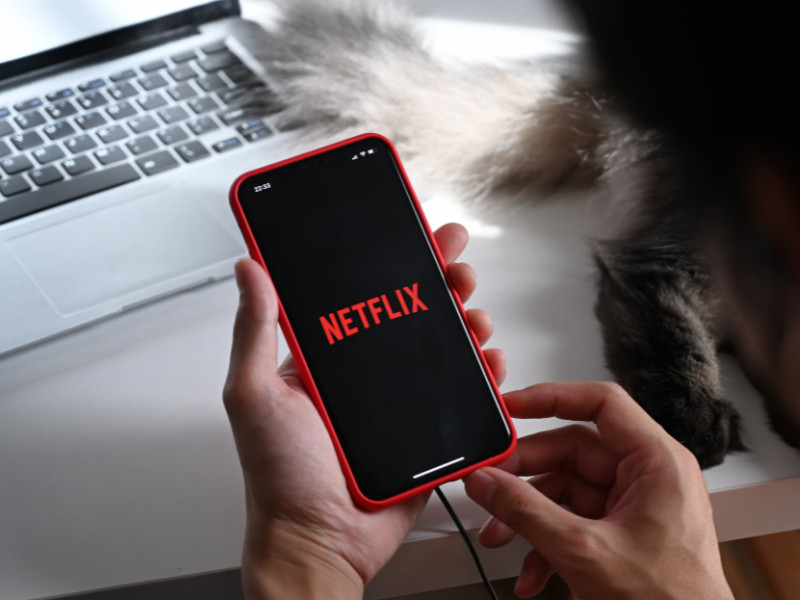 Netflix Basic and Standard Plans in PH Now Cheaper