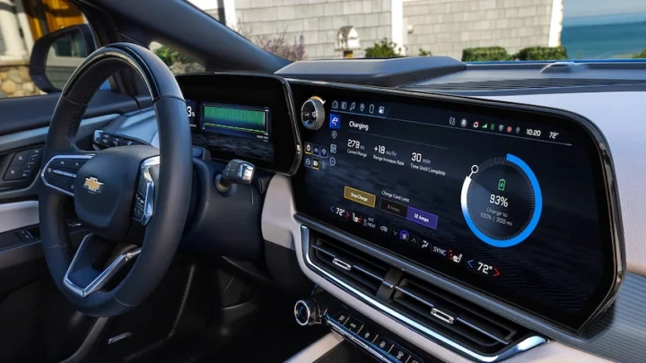 Report: GM is Developing a Self-cleaning Touchscreen