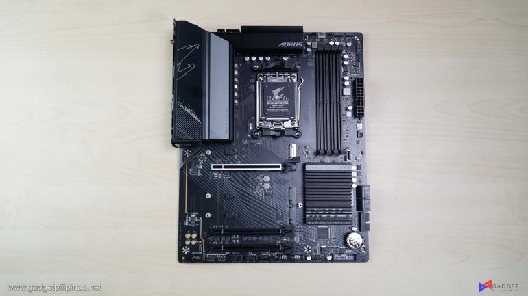 Gigabyte B650 Aorus Elite AX Review 023