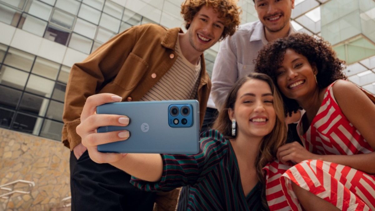 Motorola Edge 40 Pro Unveiled with 165Hz Panel and 60MP Selfie Camera