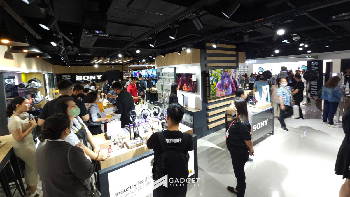 Sony Philippines Unveils Its 2023 Product Lineup at Revamped Sony Centre Megamall