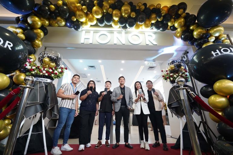 HONOR Experience Store SM City Marilao and Marikina (3)