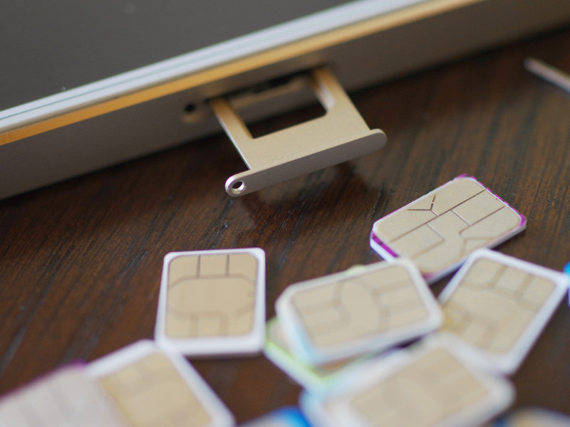 DICT Looking to Limit SIM Card Registrations to 10 Per Person