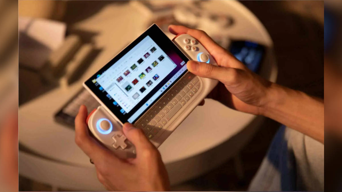 Ayaneo Slide Gaming Handheld Now Official