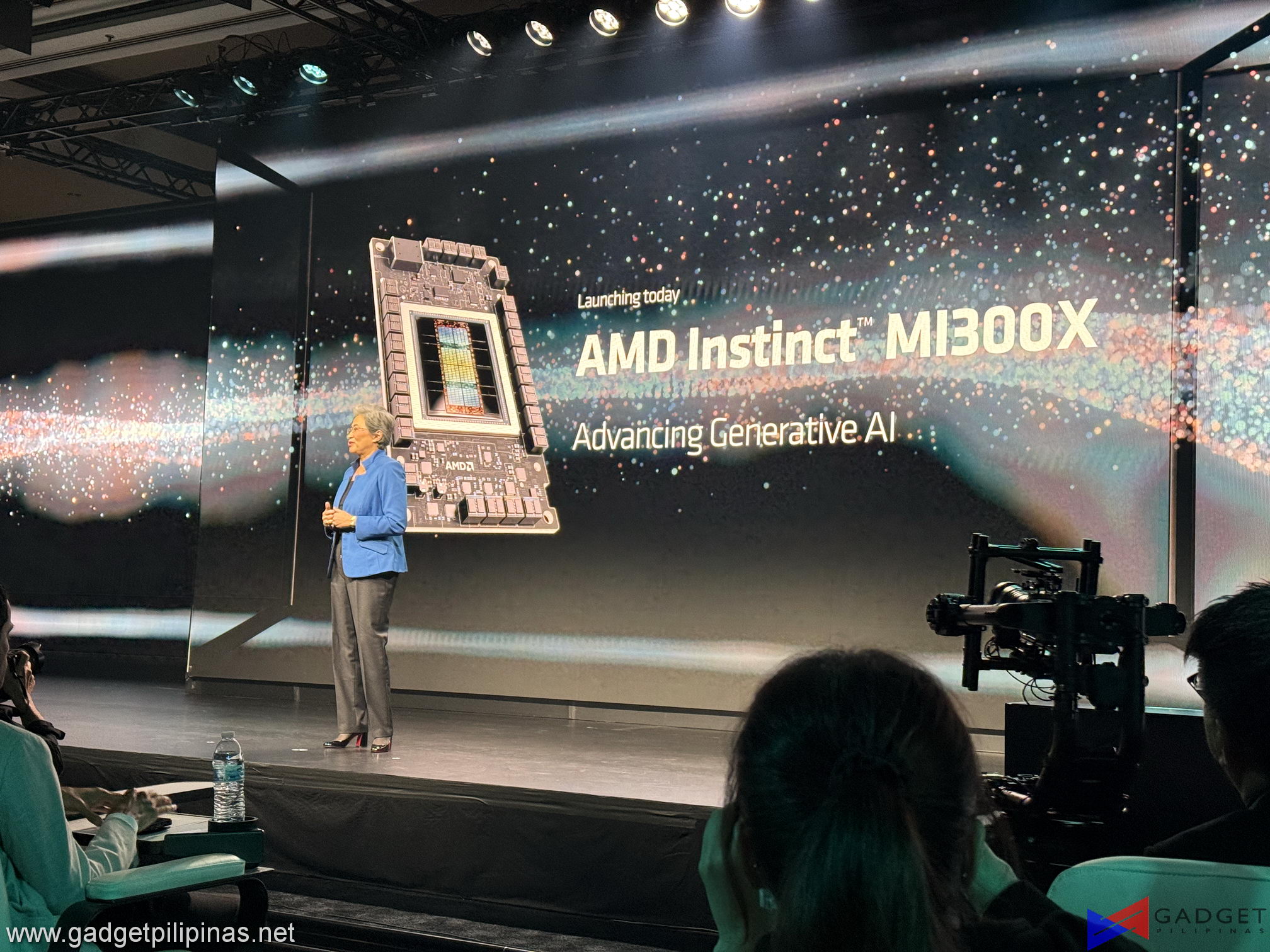 AMD Launches AMD Instinct MI300 Series Data Center AI Solutions