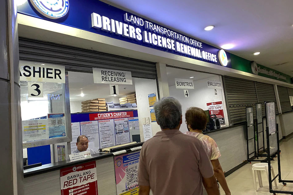 LTO plastic driver's license cards delayed news