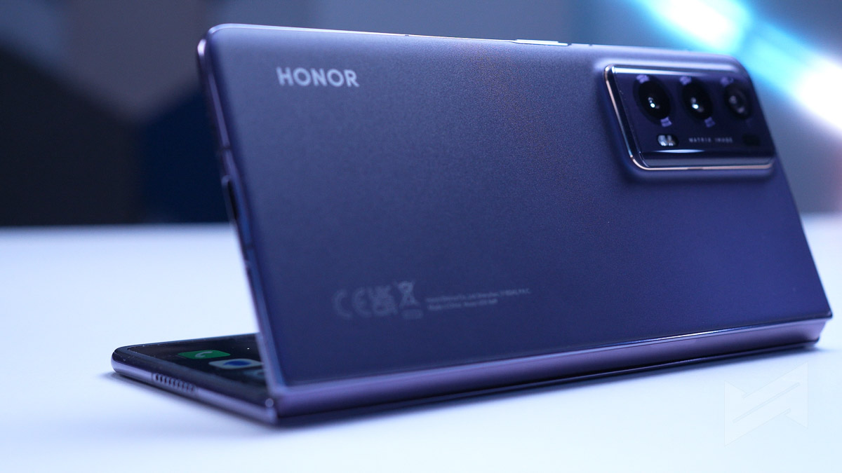 Honor Magic V2 Review: A Foldable Worth the Hype