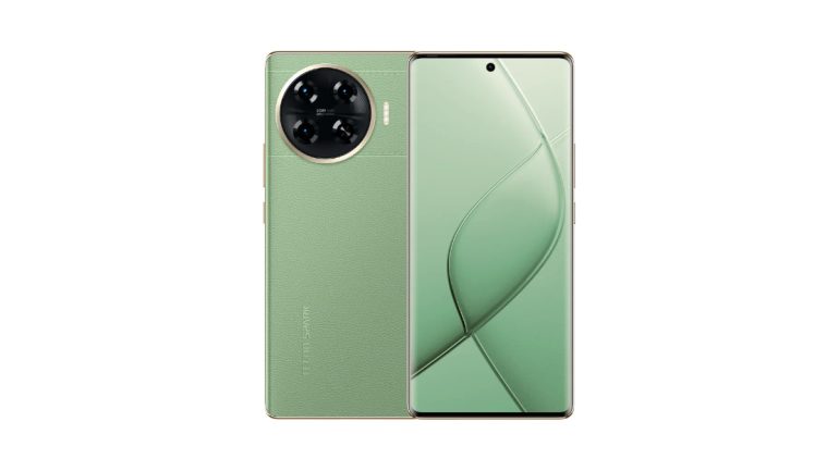 TECNO Spark 20 Pro+ MWC 2024 Green