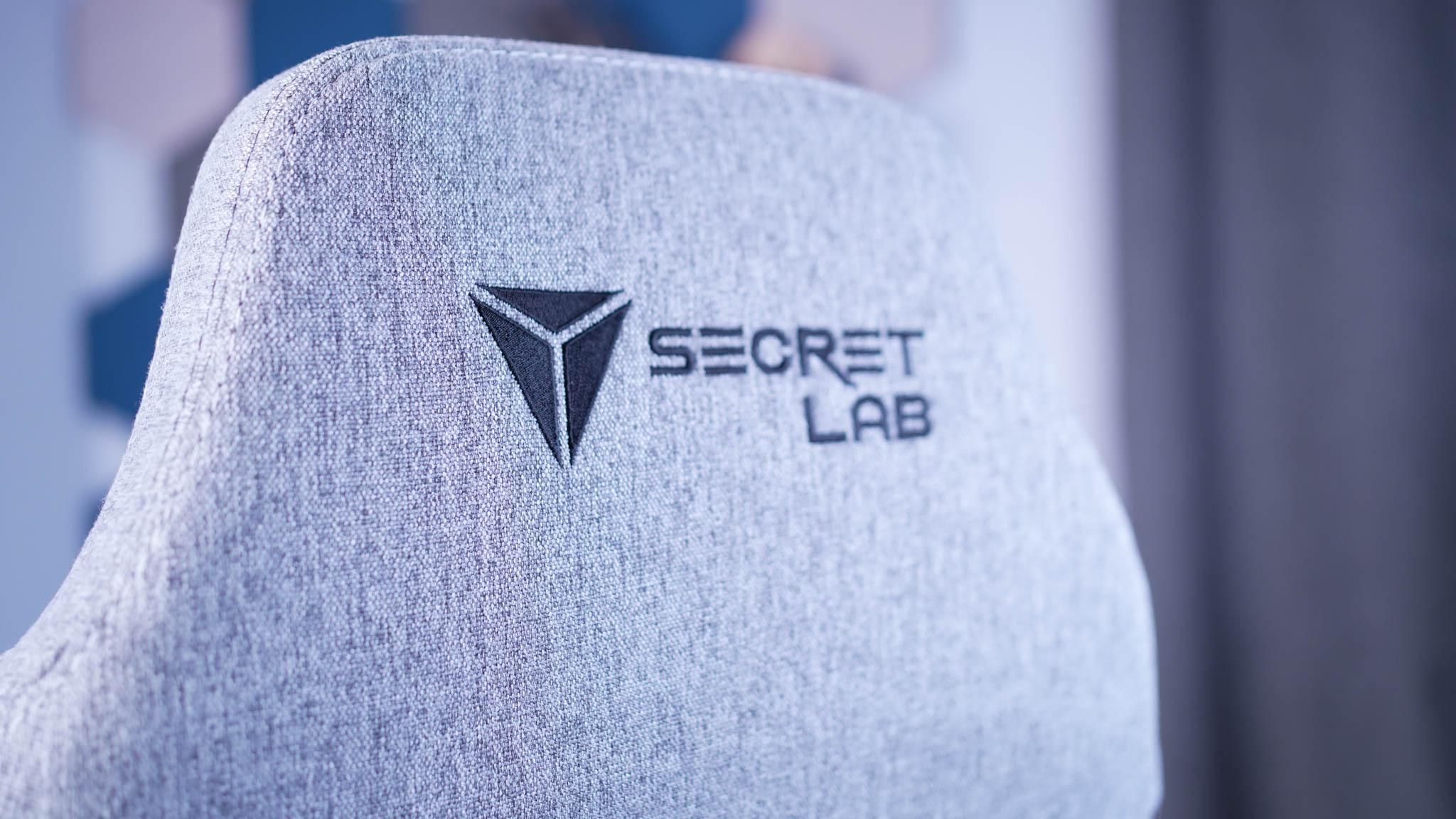 Unboxing Secretlab Classics and TITAN EVO: Which Chair is Right for You?
