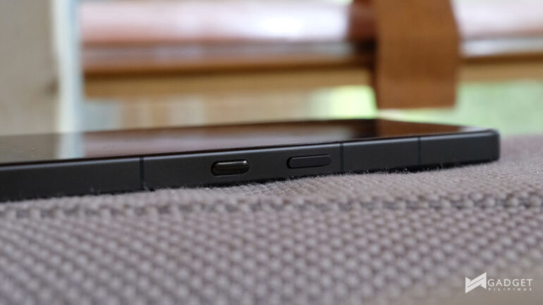 Nothing Phone (3) full review 2 Essential Key