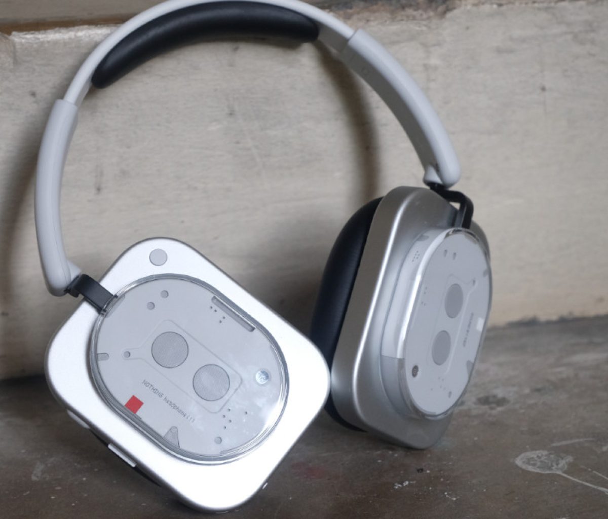 Nothing Headphone (1) Review 2