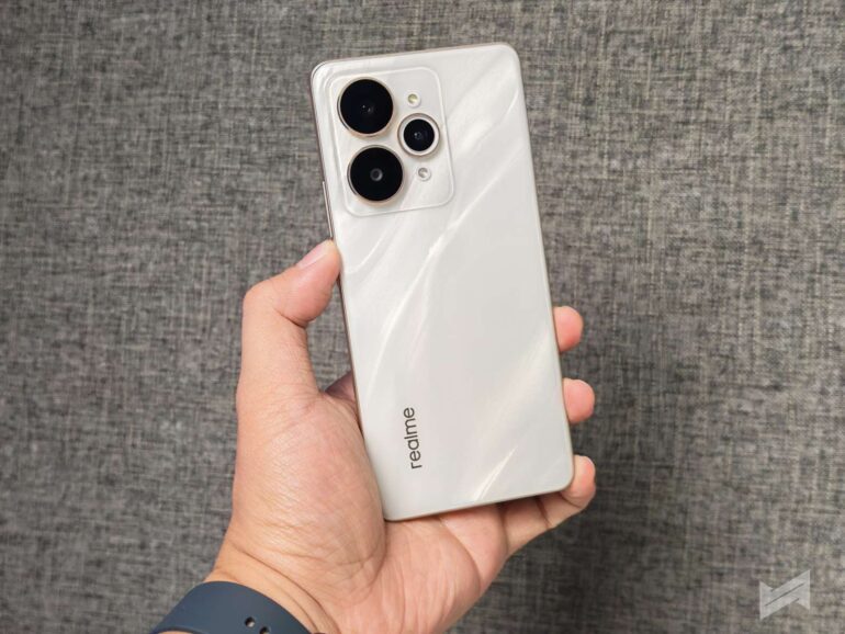 realme 15 Pro 5G Review 11