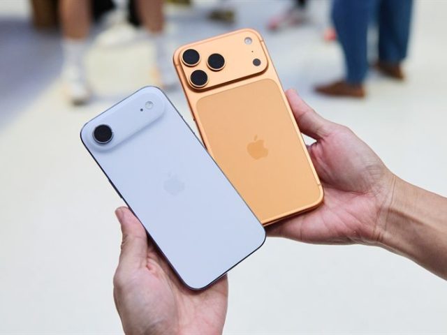 Apple NYC iPhone Air and iPhone 17 Pro