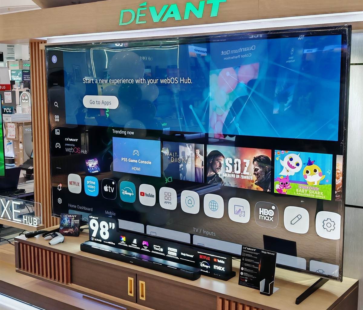 Devant 98 inch TV and Luxe Hub Launch (12)