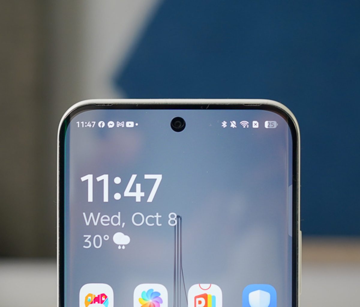 TECNO Slim Review 17