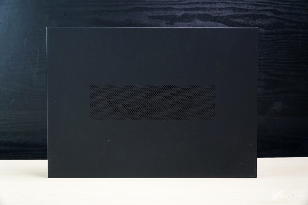 ASUS ROG Zephyrus G14 2025 Review 007